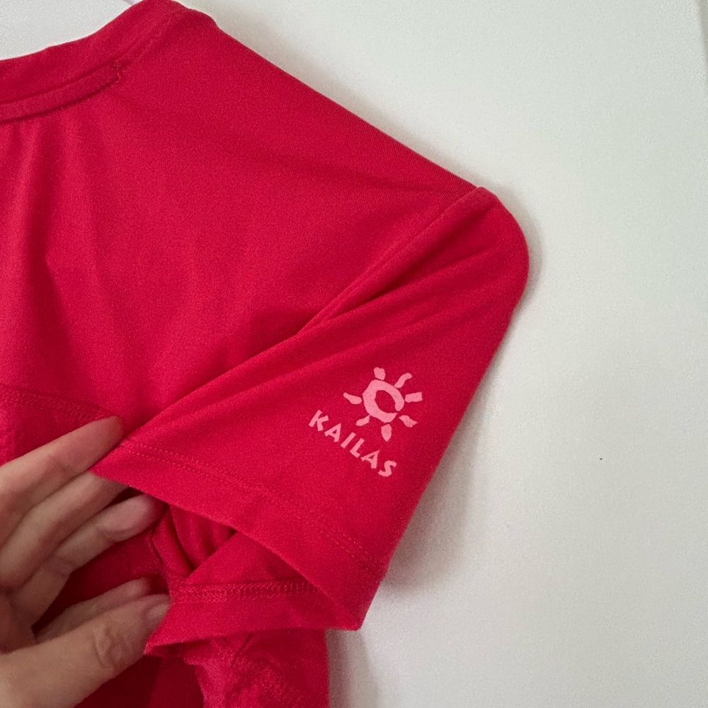 Kaila’s Pink Functional Women's Tee Size Small - Picture 3 of 4